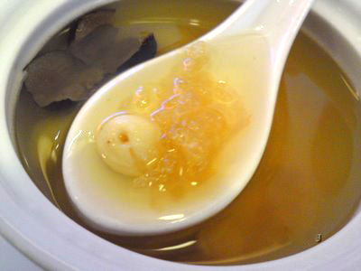 Chế biến yến sào đúng cách